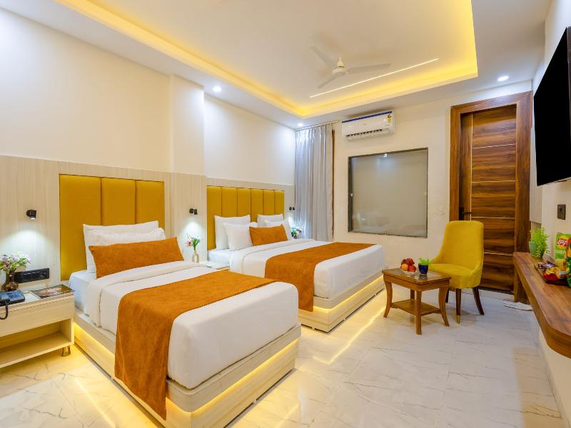 Hotel Urban Lion - Igi Airport Delhi image