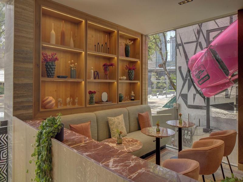 Ubicuo Hotel image