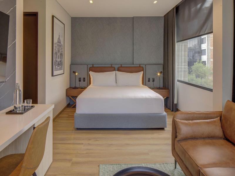 Ubicuo Hotel image