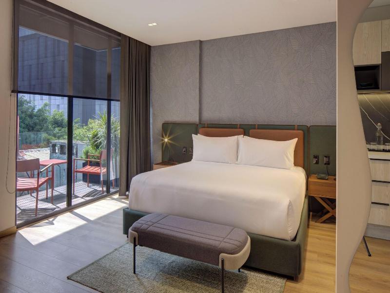 Ubicuo Hotel image