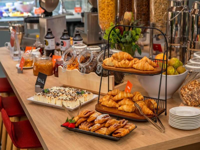 Hampton By Hilton Wroclaw Airport image