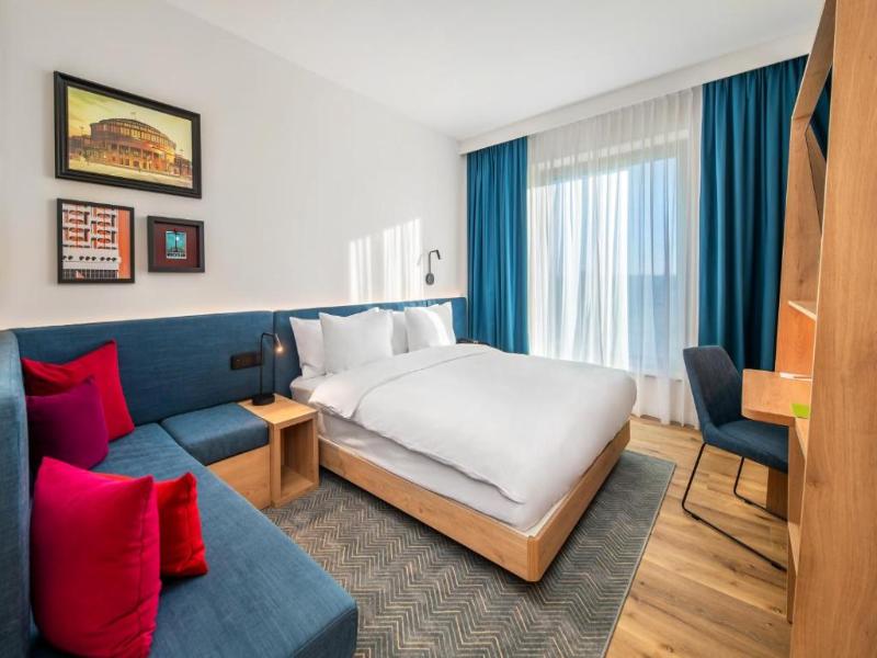 Hampton By Hilton Wroclaw Airport image