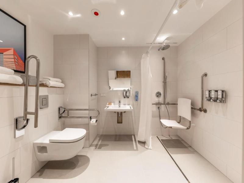 Hampton By Hilton Wroclaw Airport image