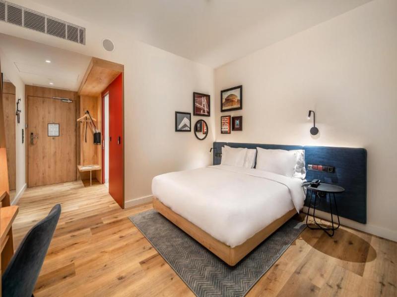 Hampton By Hilton Wroclaw Airport image
