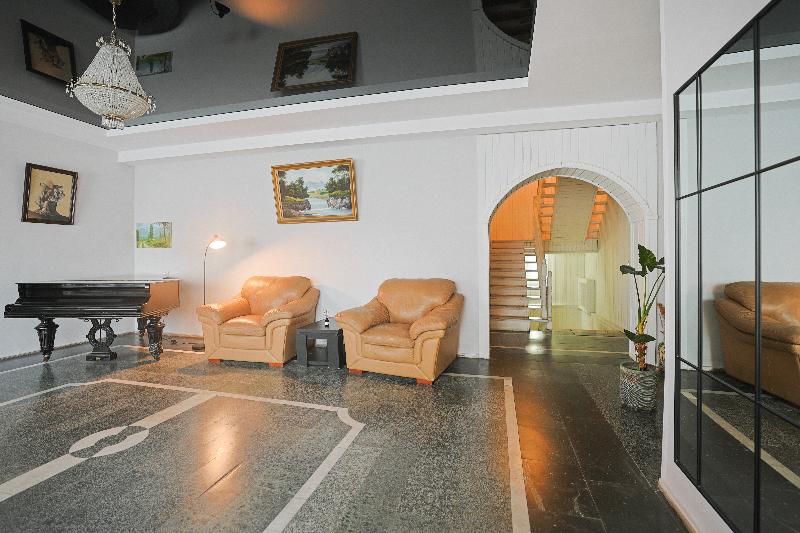 Hotel White House image