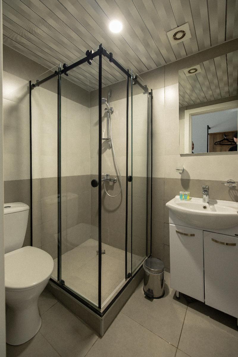Hotel White House image