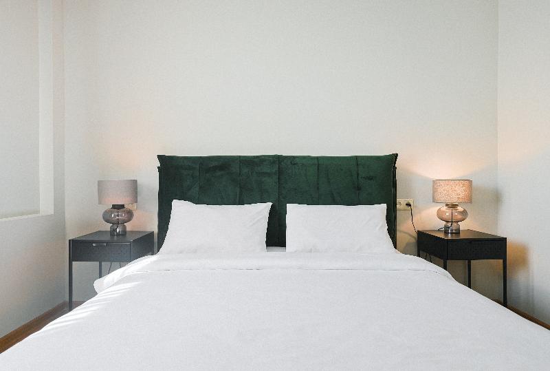 Hotel White House image