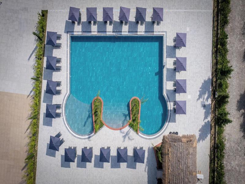 Acros Resort image