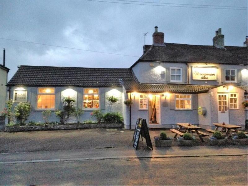 Woodman Inn image