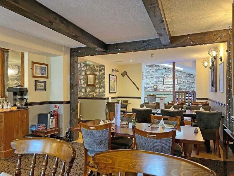 Woodman Inn image