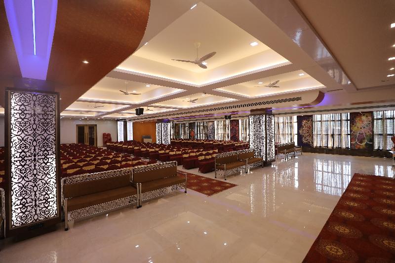 Vl Patil Stays & Banquets image