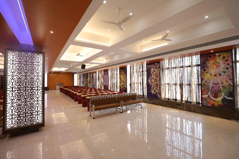 Vl Patil Stays & Banquets image