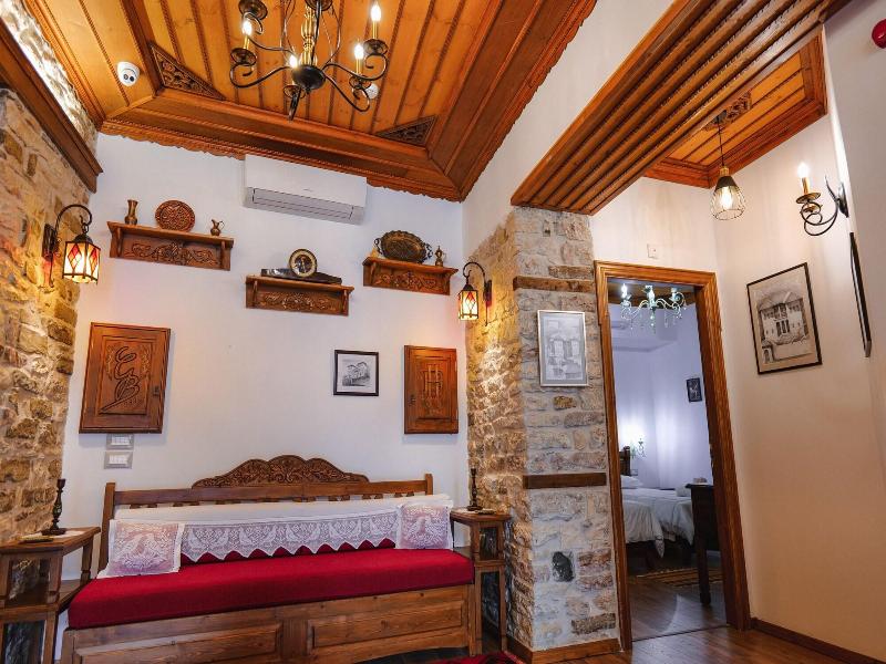 Hotel Bineri image