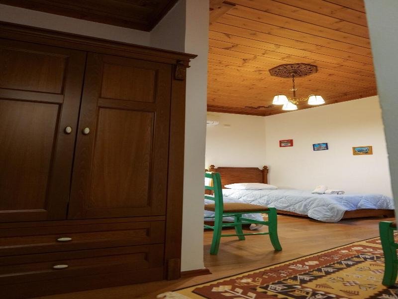 Hotel Bineri image