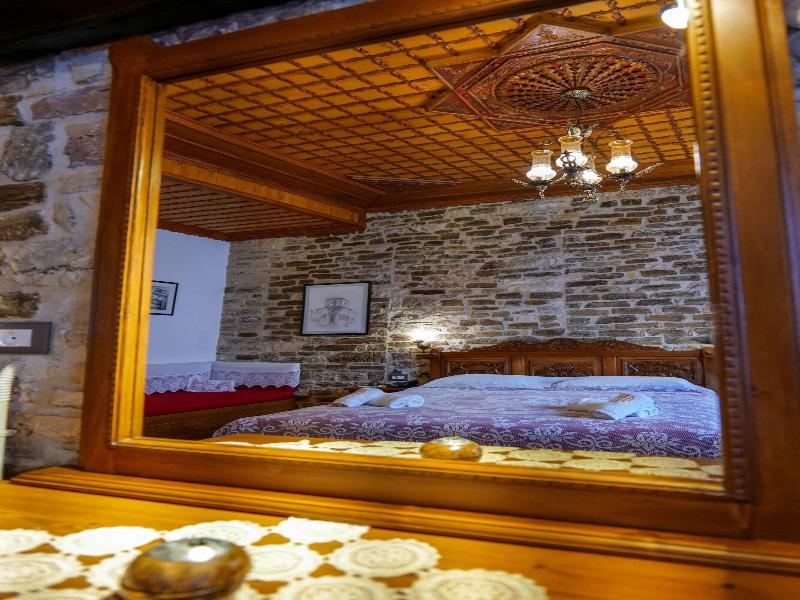 Hotel Bineri image