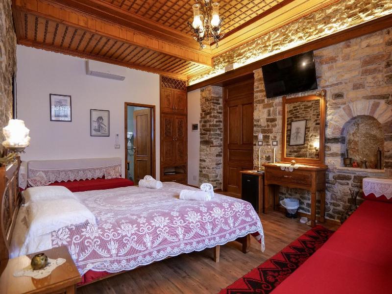 Hotel Bineri image