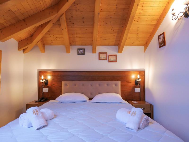 Hotel Bineri image