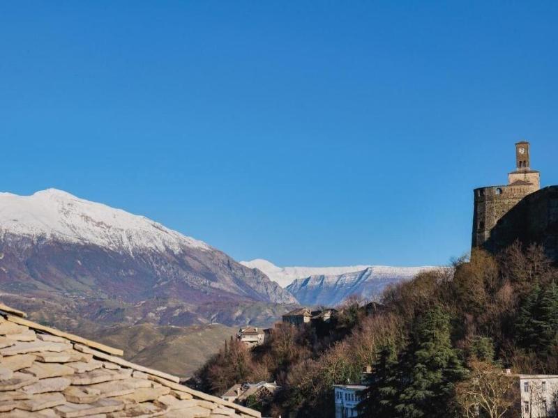 Hotel Bineri image