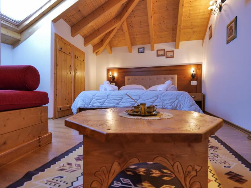 Hotel Bineri image