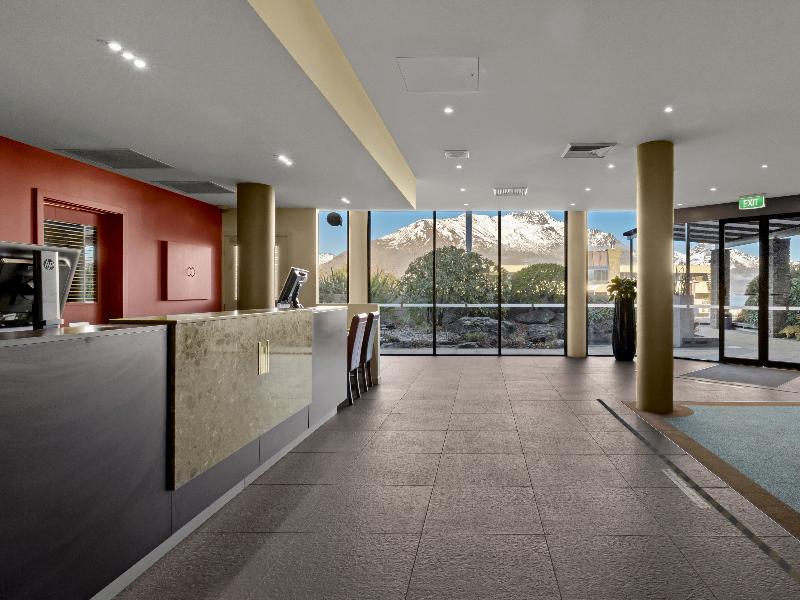Copthorne Hotel and Apartments Queenstown Lakeview