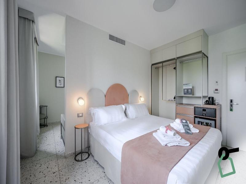 Hotiday Venezia Cape image