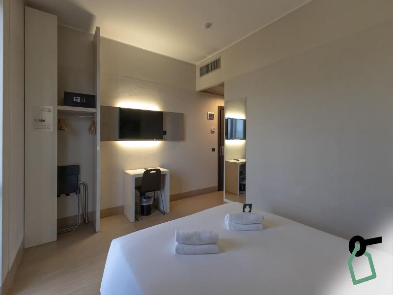 Hotiday Firenze Guidoni image
