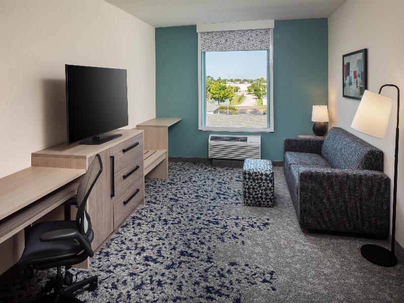 Home2 Suites Clearwater St. Petersburg Ulmerton Rd image