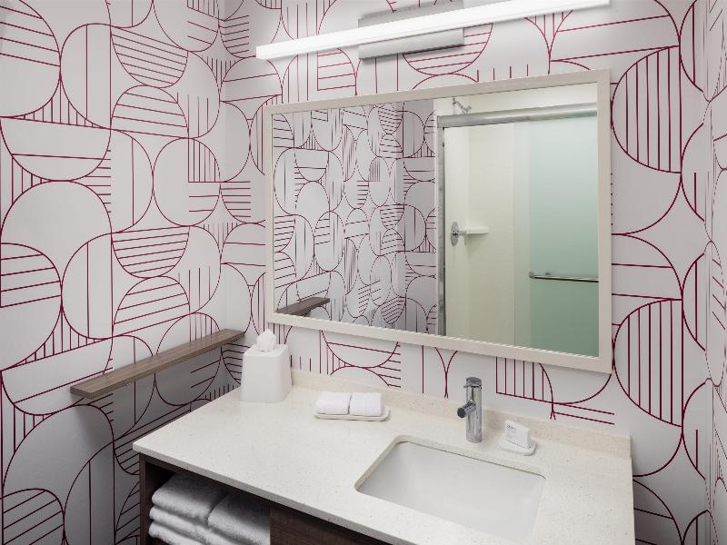 Home2 Suites Clearwater St. Petersburg Ulmerton Rd image