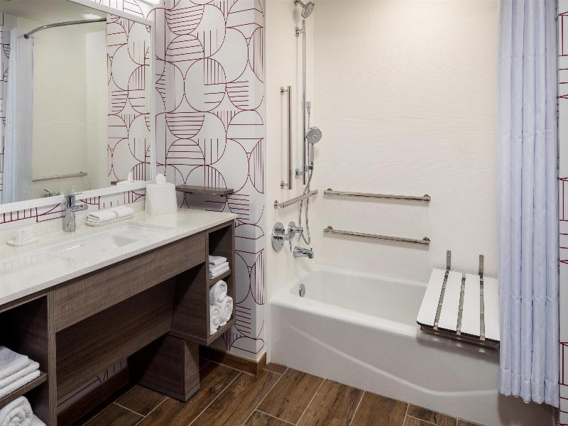 Home2 Suites Clearwater St. Petersburg Ulmerton Rd image