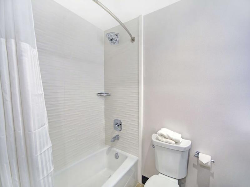 Hilton Garden Inn Wichita Airport image
