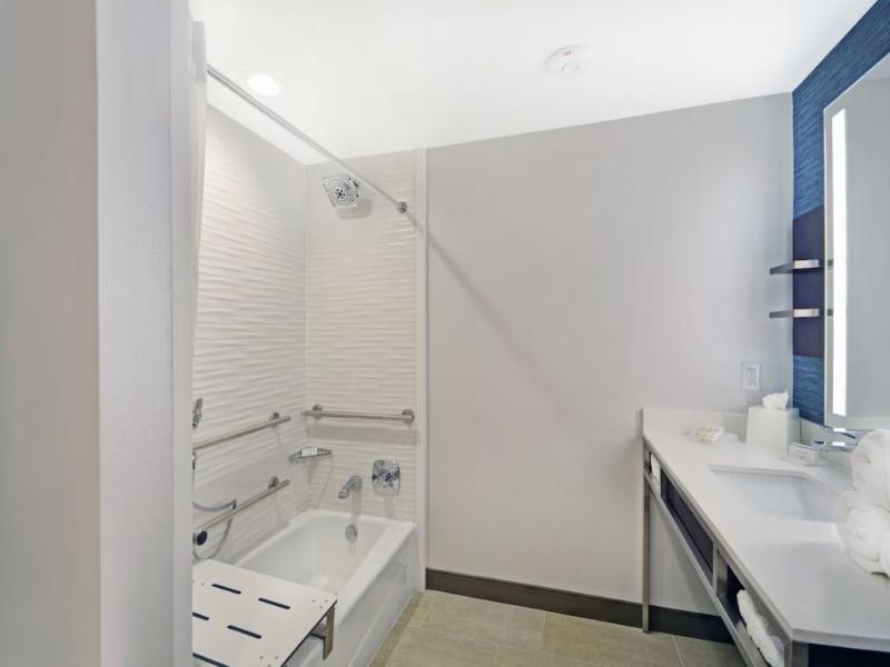 Hilton Garden Inn Wichita Airport image
