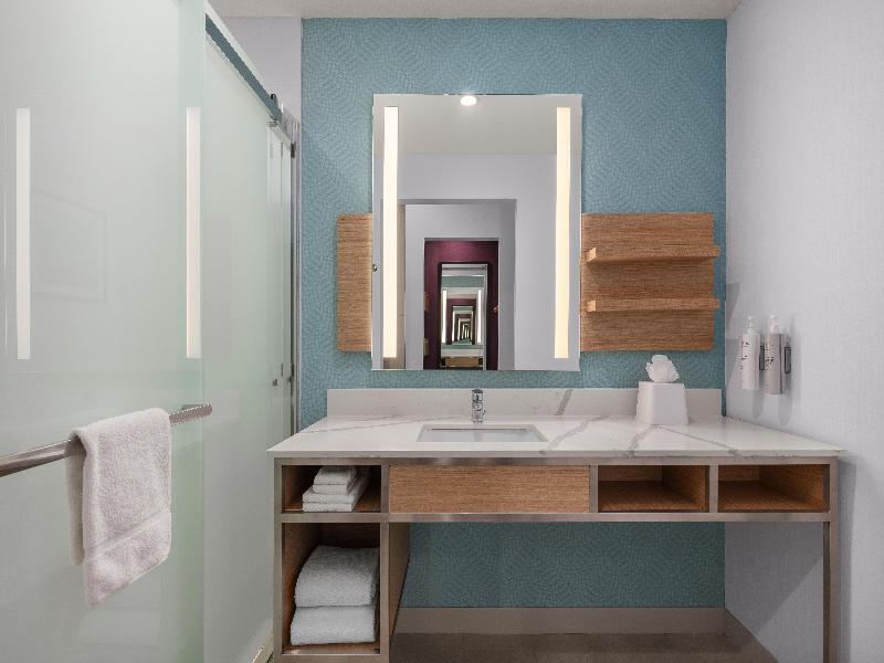 Hilton Garden Inn Wichita Airport image