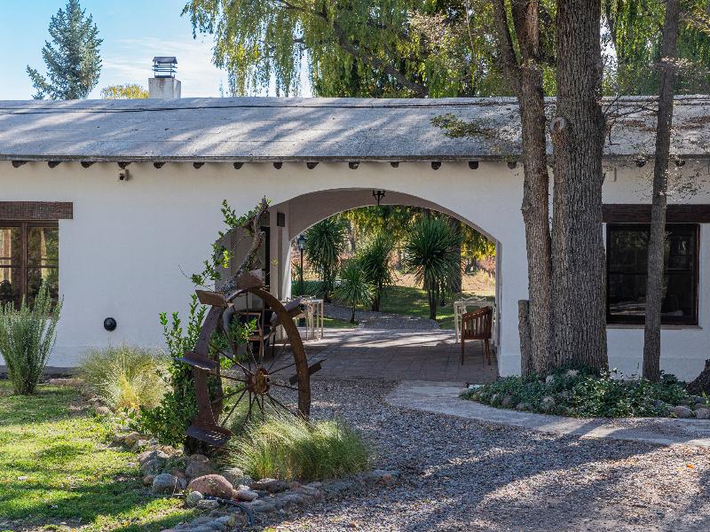 Postales Finca & Bodega by DOT Boutique image