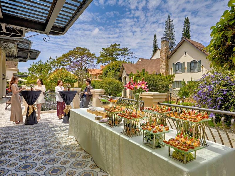 Mercure Dalat Resort image