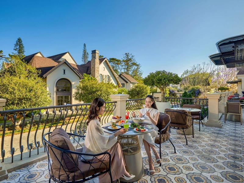 Mercure Dalat Resort image