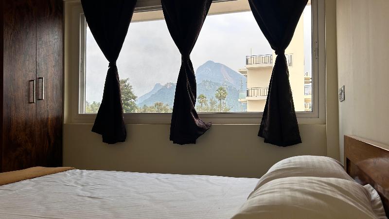 Thavika Gold Mountain Wellness Resort image