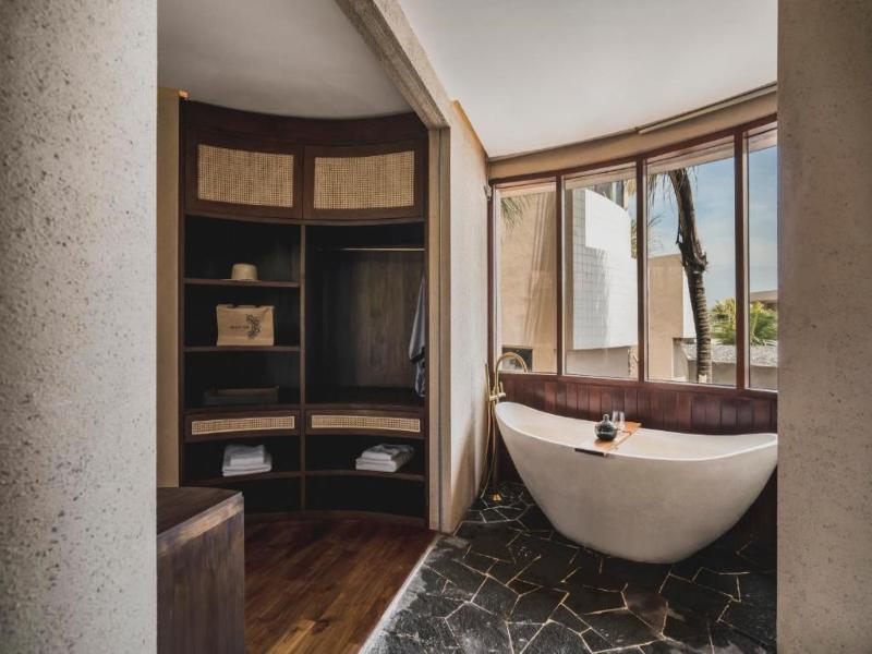 Seascape Beach Resort & Spa Uluwatu By Ini Vie image