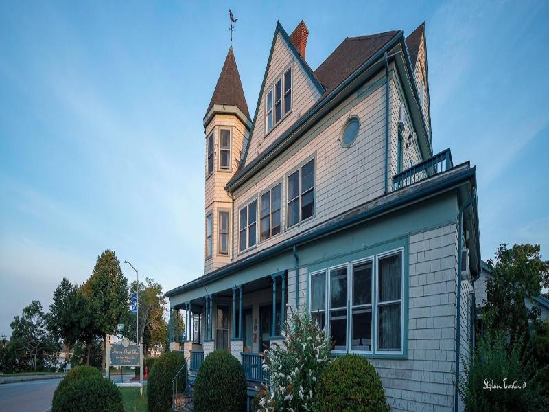 Inn On Onset Bay image