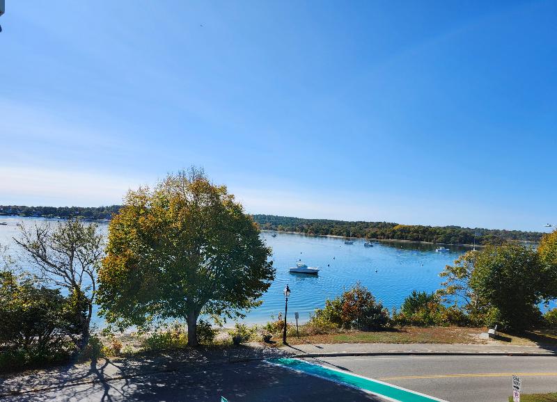 Inn On Onset Bay image