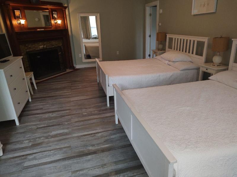 Inn On Onset Bay image