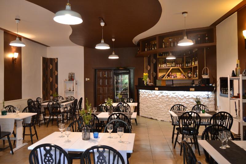 Vila Ursu- Tismana image 9
