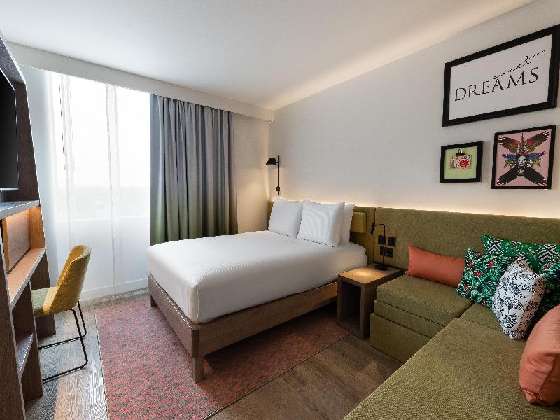 Hampton By Hilton Batumi Center image
