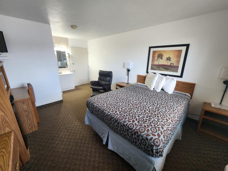 Lantern Motel image