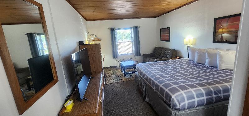 Lantern Motel image