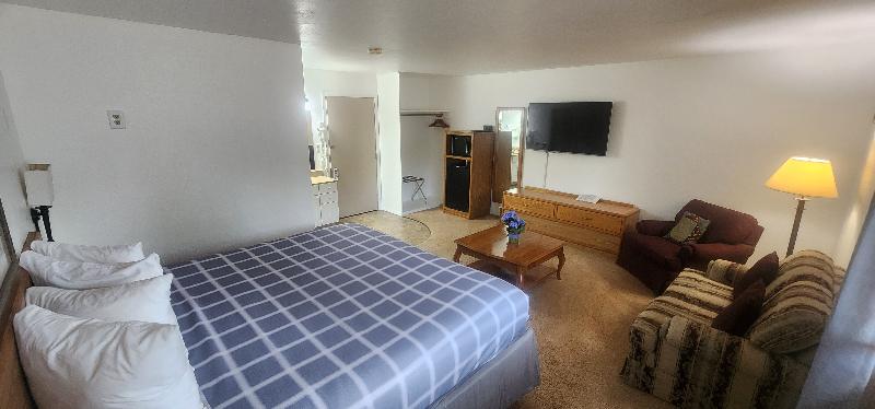 Lantern Motel image