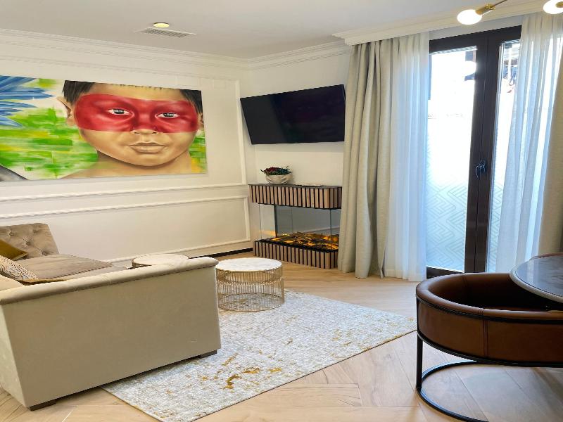 Bubaqia House image
