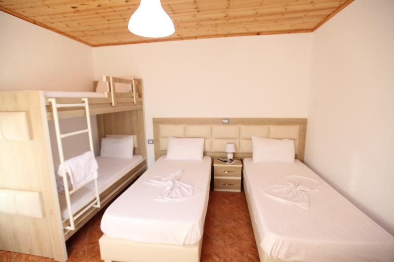 Vila Riza Veliu image