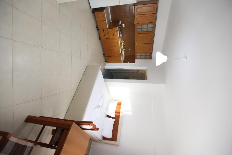 Vila Riza Veliu image