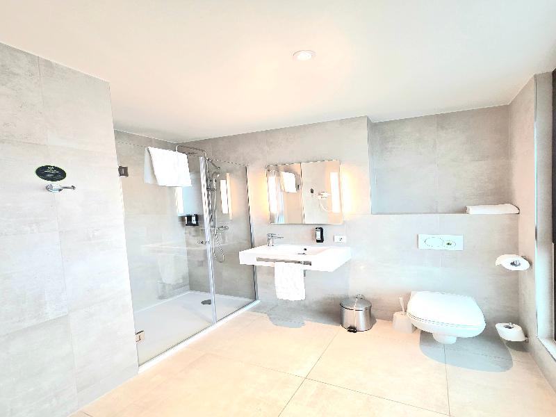B&B HOTEL Luxembourg Centre Cloche D'Or image