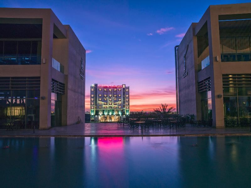 Boulevard Hotel Oman image